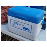 Rubbermaid® Sportcooler 12 Cooler (Blue/White)