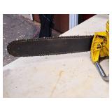 McCulloch Gasoline-Powered Chainsaw 20" Bar