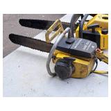 McCulloch MAC 10-10 Automatic Gasoline-Powered Chainsaw 16" Bar