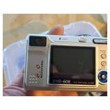 DXG 6.0 Megapixel 3x Zoom Digital Camera with Camera Accessories