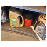 Shelf Lot - Resolute Oil Absorbent, Scotts EZ Seed