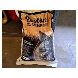 Shelf Lot - Resolute Oil Absorbent, Scotts EZ Seed