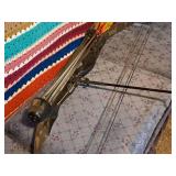 48" Archery Bow with Arrows