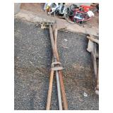 Lot of (4) Cultivating Tools - Hoes, Rake, Fork