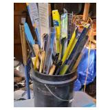 Lot of (1 Bucket) Assorted Wiper Blades