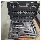 Craftsman 165 Piece, as new, Tool Set