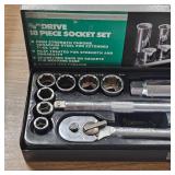 NAPA Silverline 3/8" Ratchet Set w/Deep and Standard Sockets