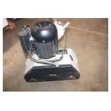Delta Power Feeder for Woodworking Machinery