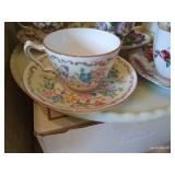 Assorted Tea Cup Lot w/ Two Extra Saucers Assorted Tea Cup Lot w/ Two Extra Saucers