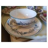 Assorted Tea Cup Lot w/ Two Extra Saucers Assorted Tea Cup Lot w/ Two Extra Saucers