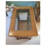 Oak End Table w/ Glass Sides Oak End Table w/ Glass Sides