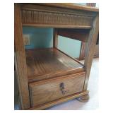 Oak Side Table w/Glass Top & Fold Down Leaves Oak Side Table w/Glass Top & Fold Down Leaves