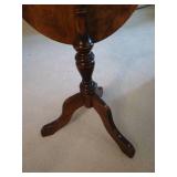Vintage Collapsible Side Table Vintage Collapsible Side Table