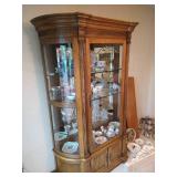 Gorgeous Oak China Hutch (NO CONTENTS) Gorgeous Oak China Hutch (NO CONTENTS)