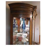 Gorgeous Oak China Hutch (NO CONTENTS) Gorgeous Oak China Hutch (NO CONTENTS)