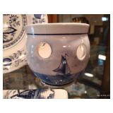 Blue & White China from Holland & England Blue & White China from Holland & England