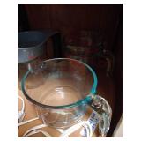 Mixing Lot: Hand Mixers, Bowls & Measuring Cups