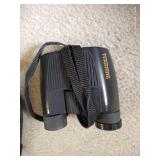 Bushnell Binoculars & Case 8x23 Bushnell Binoculars & Case 8x23