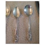 (1) 5-Piece Setting of Wallace Sir Christopher Sterling Flatware (1) 5-Piece Setting of Wallace Sir Christopher Sterling Flatware