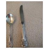 (1) 5-Piece Setting of Wallace Sir Christopher Sterling Flatware (1) 5-Piece Setting of Wallace Sir Christopher Sterling Flatware