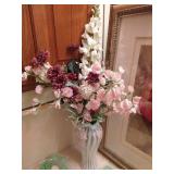 Decorative Glass Vase & Candle Holders w/ Large Picture Decorative Glass Vase & Candle Holders w/ Large Picture