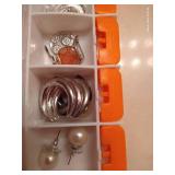 Costume Jewelry- Many Earrings! Costume Jewelry- Many Earrings!
