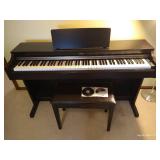 Yamaha Arius YDP-162 Digital Piano w/ Bench- Works Like New Yamaha Arius YDP-162 Digital Piano w/ Bench- Works Like New