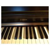 Yamaha Arius YDP-162 Digital Piano w/ Bench- Works Like New Yamaha Arius YDP-162 Digital Piano w/ Bench- Works Like New