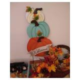 Large Halloween & Fall Florals/ Decor Lot Large Halloween & Fall Florals/ Decor Lot