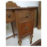 Antique Dresser w/ Mirror & Casters Antique Dresser w/ Mirror & Casters