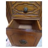 Antique Dresser w/ Mirror & Casters Antique Dresser w/ Mirror & Casters