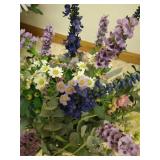 Large Daisy & Small Spring Lavender Arrangements Large Daisy & Small Spring Lavender Arrangements