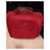 Luggage Lot- A Couple of Nice Carry-Ons! Luggage Lot- A Couple of Nice Carry-Ons!