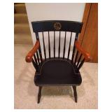 UND Chair UND Chair