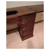 Beautiful Wooden Extendable Sewing Desk Beautiful Wooden Extendable Sewing Desk