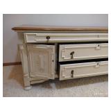 Buffet w/ Original Keys Buffet w/ Original Keys