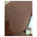 Sectional w/ Decorative Pillows Sectional w/ Decorative Pillows