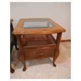 (2) Oak Side Tables With Glass-Top and Sides (2) Oak Side Tables With Glass-Top and Sides