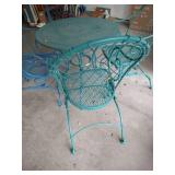 Neat Wrought Iron Patio Table & Spring Bouncy Chairs Neat Wrought Iron Patio Table & Spring Bouncy Chairs