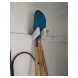 Outside Gardening Tools- Rakes, Small Shovel, Bird Feeders & Hook, Etc Outside Gardening Tools- Rakes, Small Shovel, Bird Feeders & Hook, Etc