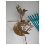 Outside Gardening Tools- Rakes, Small Shovel, Bird Feeders & Hook, Etc Outside Gardening Tools- Rakes, Small Shovel, Bird Feeders & Hook, Etc