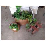 Copper Pot Planter & Large Oval Pot w/ Lid & Stand Copper Pot Planter & Large Oval Pot w/ Lid & Stand