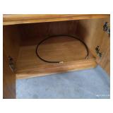 Wooden Stand/Cabinet Wooden Stand/Cabinet
