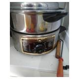 Vintage Kitchen Items- 8qt Corningware Dutch Oven, Table Top Fryer/Cooker, Etc Vintage Kitchen Items- 8qt Corningware Dutch Oven, Table Top Fryer/Cooker, Etc