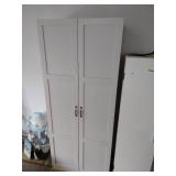 White Storage Cabinet (No Contents) White Storage Cabinet (No Contents)