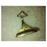 Small Vintage Gold Pendant(?) Small Vintage Gold Pendant(?)