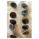 (18) Antique Buttons (18) Antique Buttons