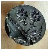 (18) Antique Buttons (18) Antique Buttons