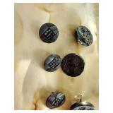 (18) Antique Buttons (18) Antique Buttons