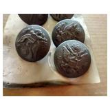 (7) WW1 Army Buttons (7) WW1 Army Buttons